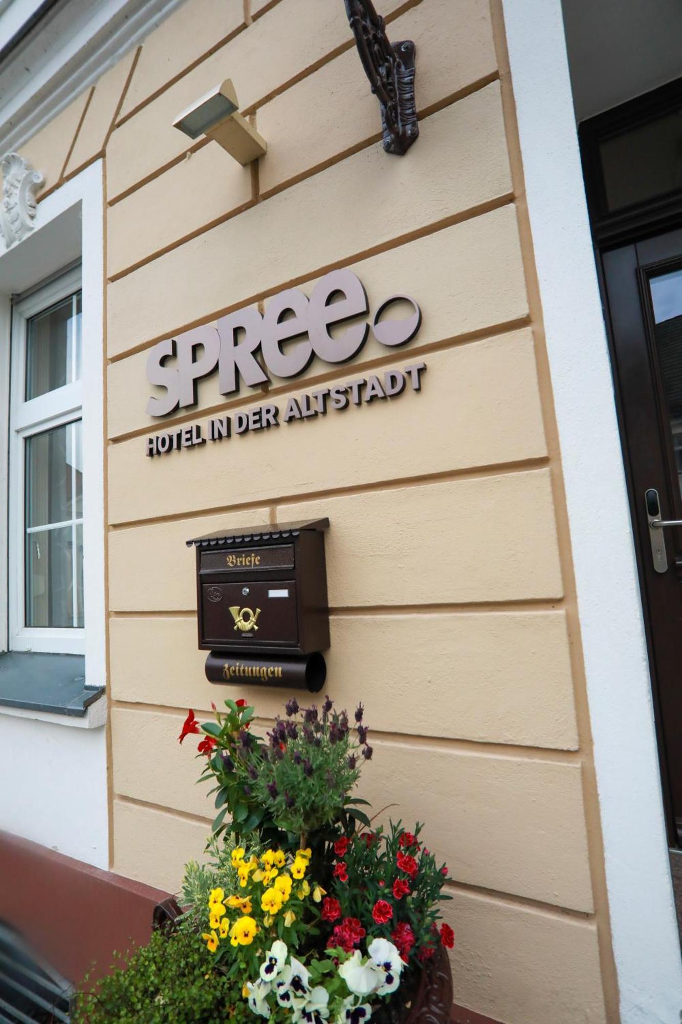 Spree Hotel In Der Altstadt Lübbenau Exterior foto